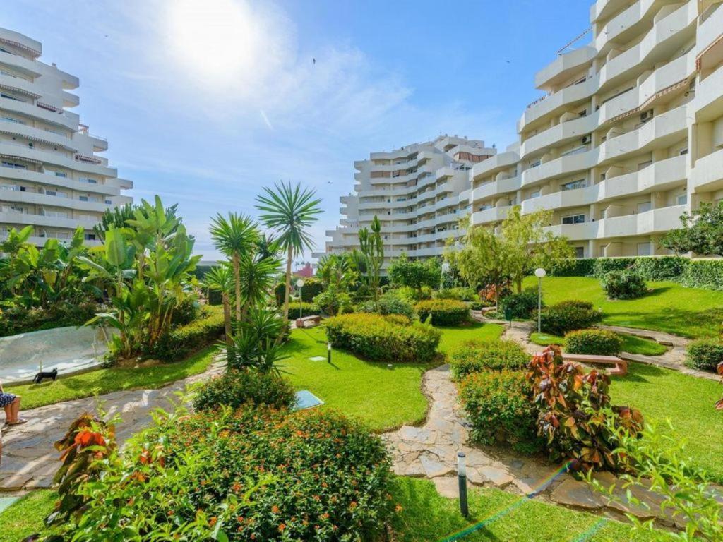 Benalbeach Yasmine Benalmadena Bagian luar foto